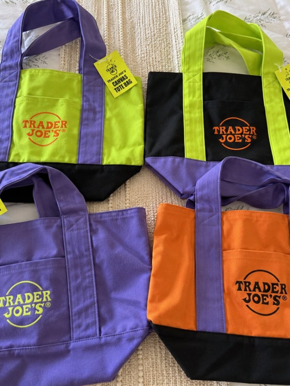 🎃 Trader Joe’s Halloween Mini Tote Bags — Complete Set of 4 NWT